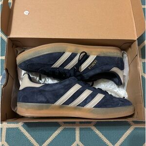 Gazelle Indoor Shoes - Navy/Grey